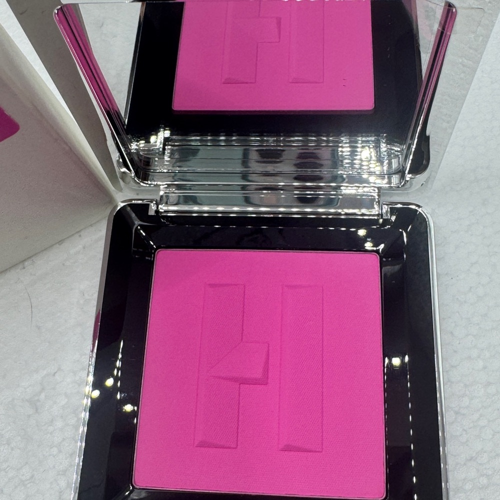 Haus Labs By Lady Gaga Color Fuse Blush — Dragon Fruit Daze Pink - Picture 2 of 5